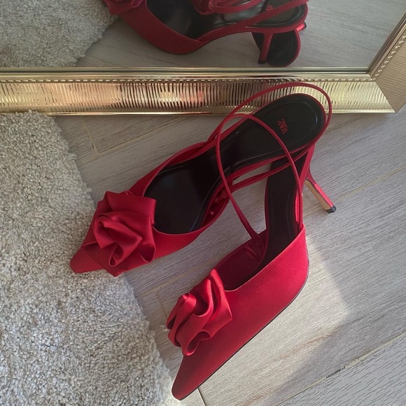 Zara Red Flower Slingbacks - Picture 16 of 16